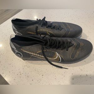 Nike Mercurial Vapor 14 Pro FG Soccer Cleats size 11